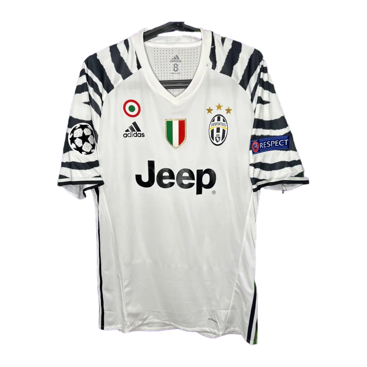 Juventus FC 2016/17 · Chiellini 3, Devant