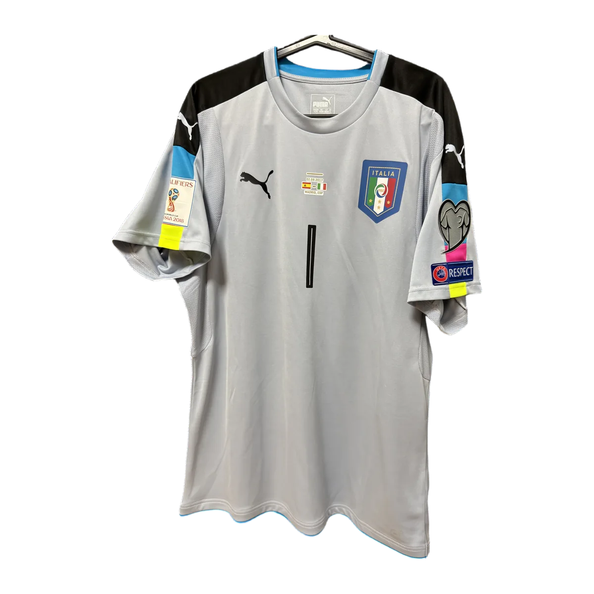 Italie 2017/18 · Buffon 1, Devant